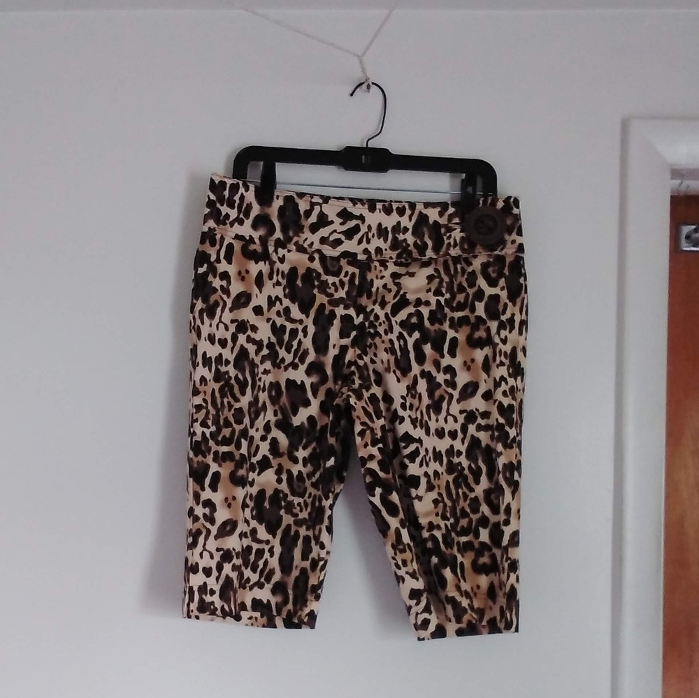 Cache Leopard Print Bermuda Shorts 10 - image 1